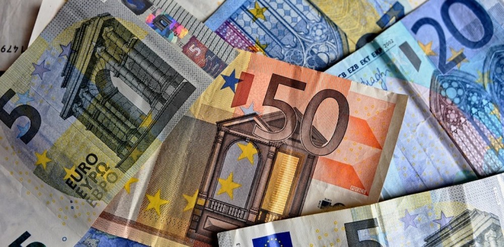 120 δόσεις: Μεγάλο ενδιαφέρον για τη ρύθμιση χρεών στην Εφορία