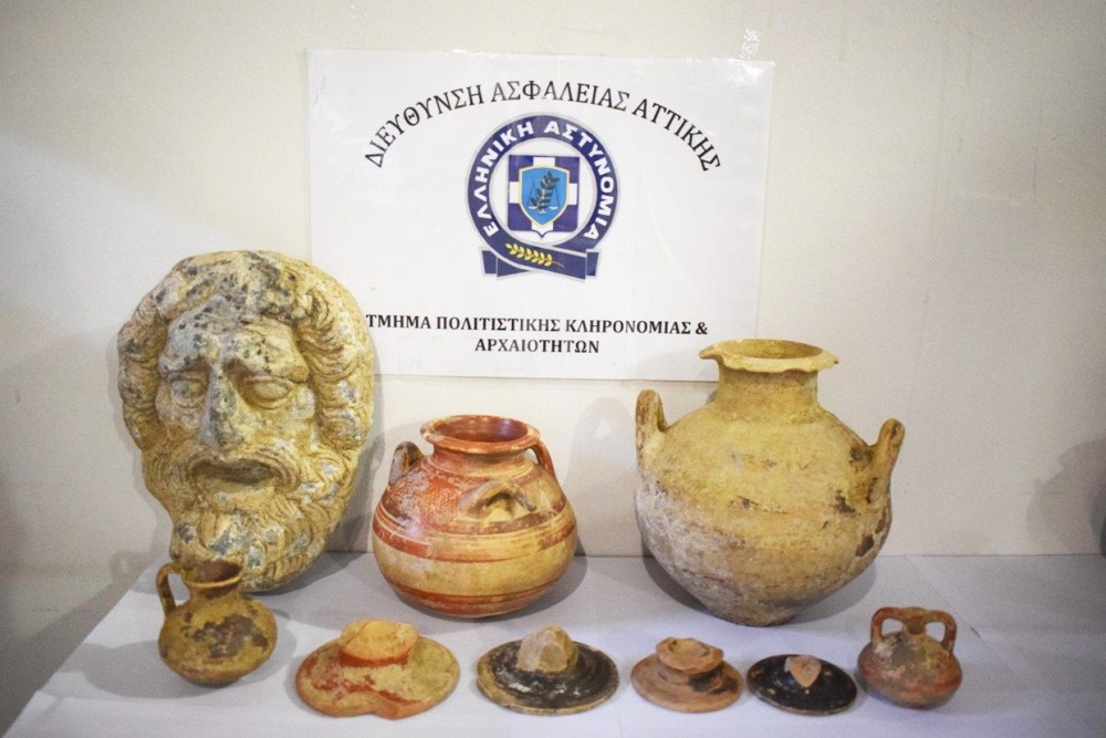 Τρεις συλλήψεις στην Κυπαρισσία για παράνομη κατοχή αρχαίων