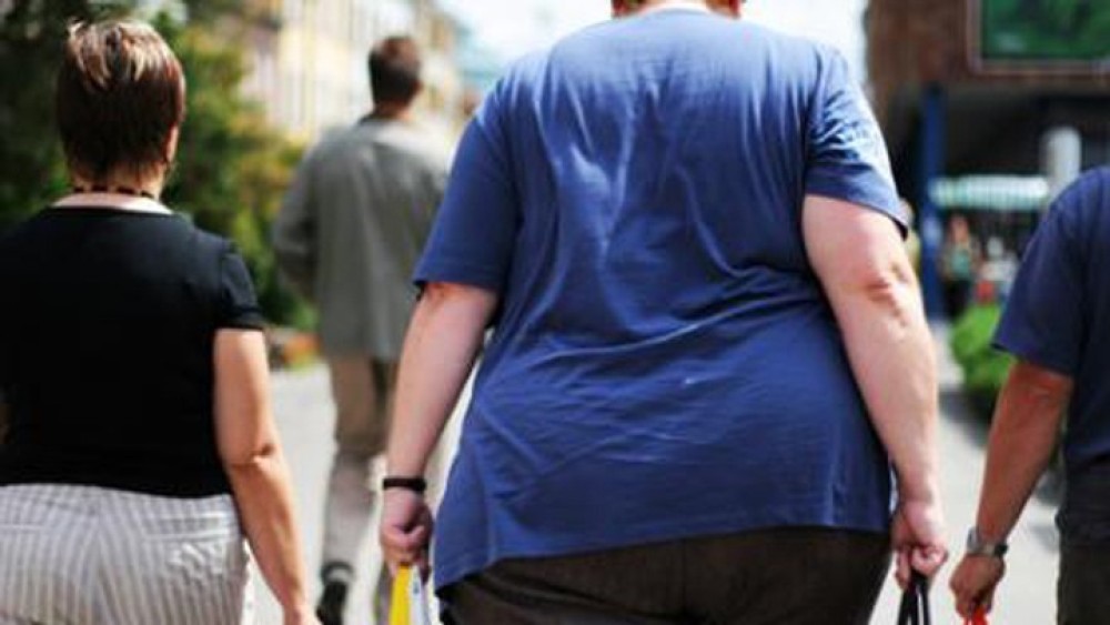 Η παχυσαρκία αυξάνει την υπογονιμότητα και τον κίνδυνο αποβολών