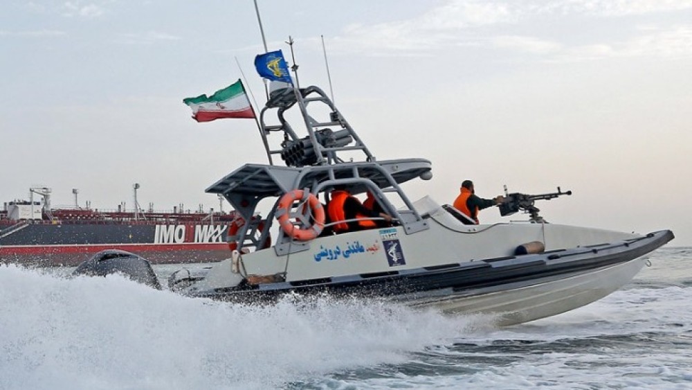 Κατάσχεση ξένου δεξαμενόπλοιου από το Ιράν