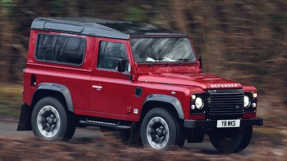 Aυξάνονται οι επιλογές για το νέο Land Rover Defender