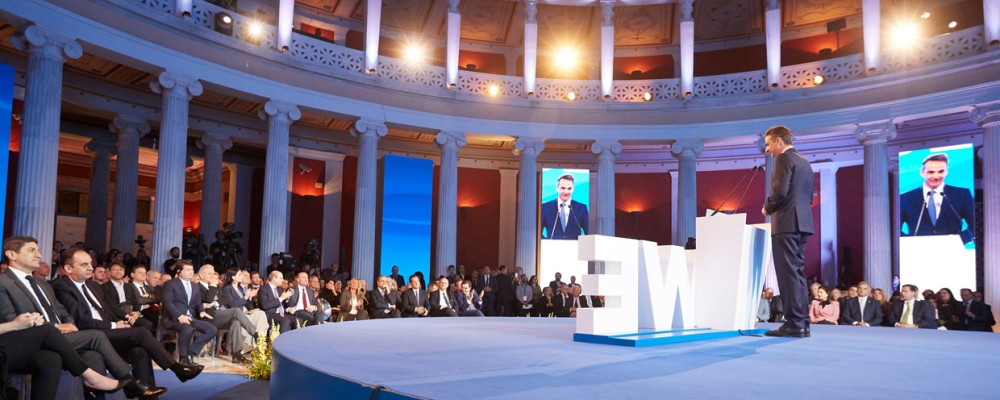 Βέμπερ: Όταν θα ξαναέρθω ο Μητσοτάκης θα είναι πρωθυπουργός