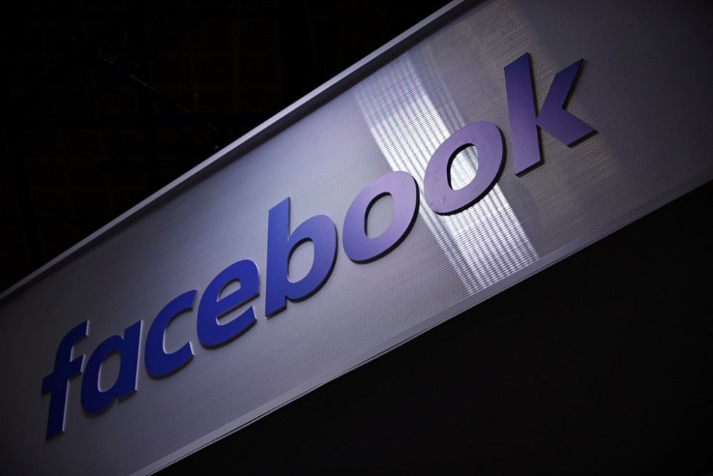 Η Ιρλανδία διώχνει το Facebook (και το Instagram) από την Ευρώπη