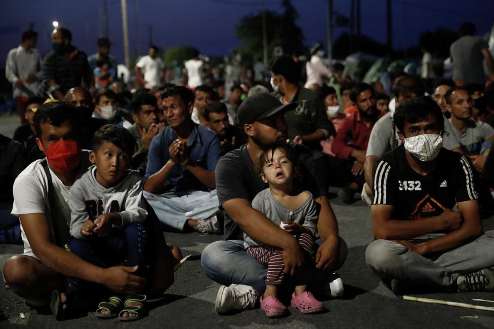 Λέσβος: Συνολικά 1200 μετανάστες και πρόσφυγες έχουν μπει στην προσωρινή δομή