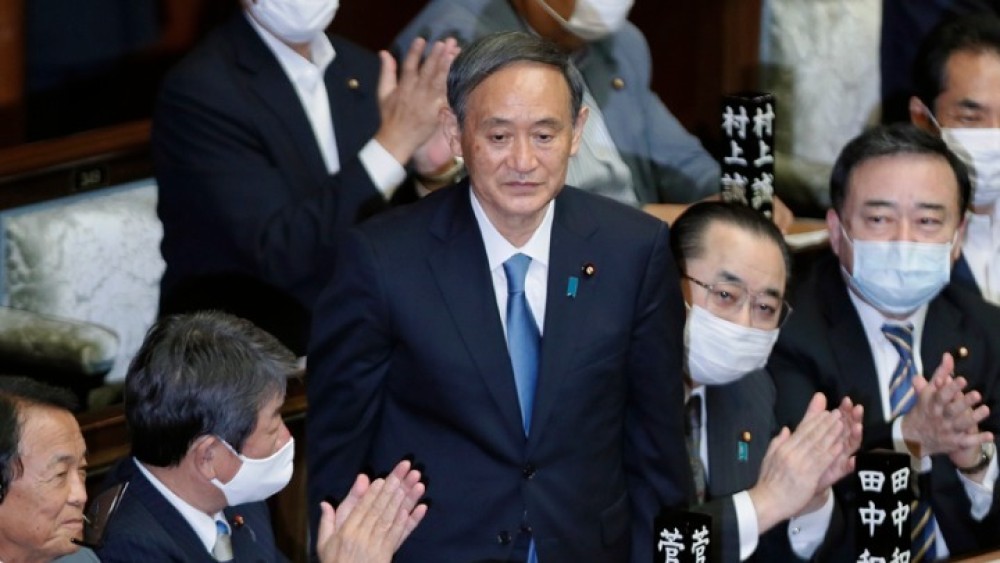 Νέος πρωθυπουργός της Ιαπωνίας ο Γιοσιχίντε Σούγκα