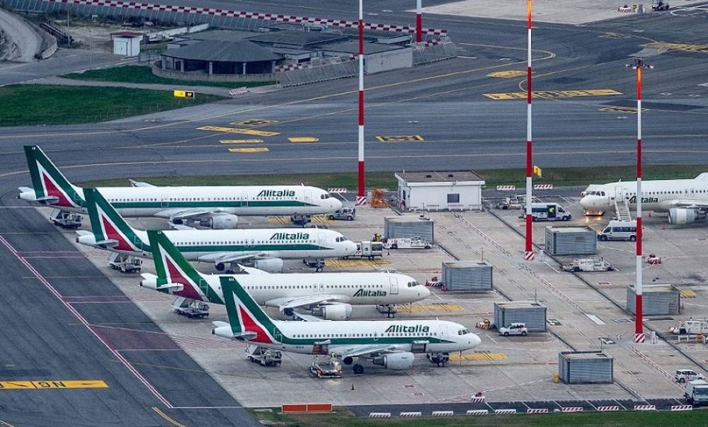 Alitalia: Με νέα εταιρεία προχωράει το σχέδιο για την εθνικοποίησή της