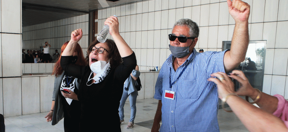 «Pavlos, you did it&#33;»: Τα ξένα ΜΜΕ για την ιστορική καταδίκη της Χρυσής Αυγής