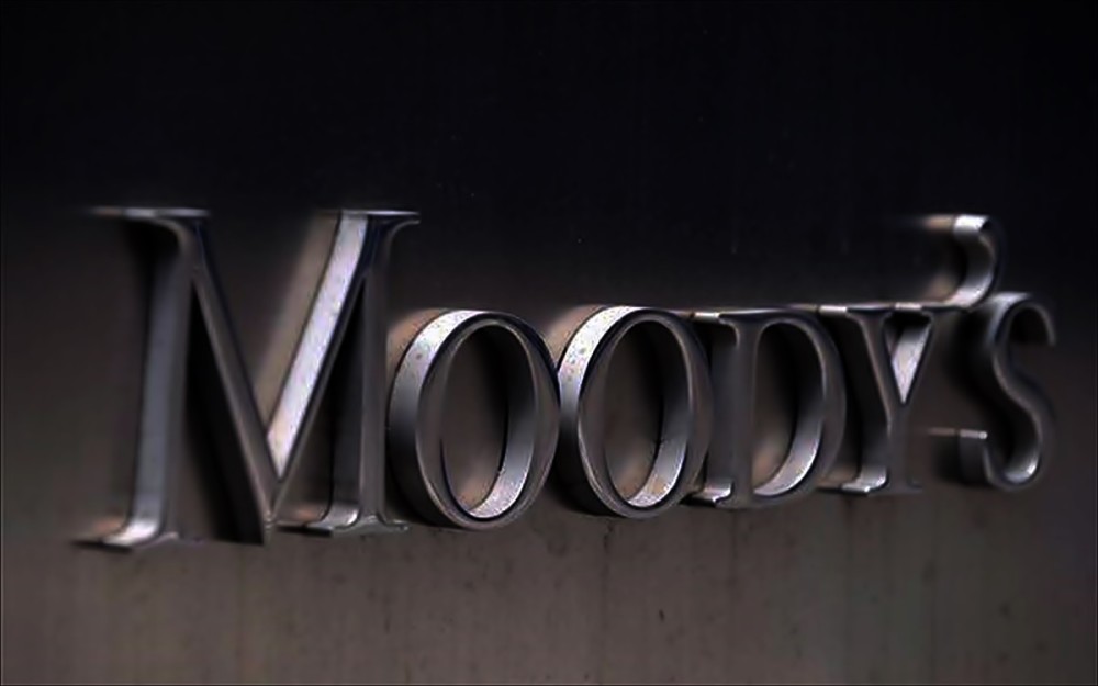 Η Moody&#8217;s &#8220;ψηφίζει&#8221; Ελλάδα: Αναβάθμιση της ελληνικής οικονομίας εν μέσω πανδημίας