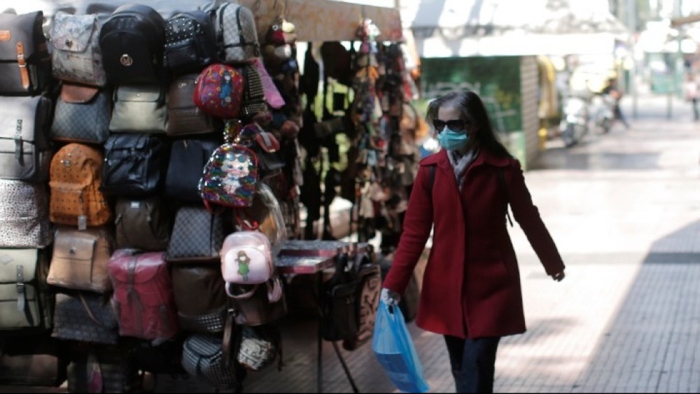Τσιόδρας για χρήση μάσκας: Θα προλάβει εκατοντάδες χιλιάδες θανάτους