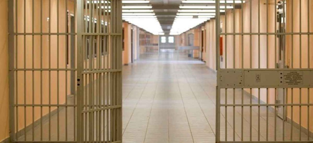 Κορωνοϊός: Συναγερμός στις φυλακές Λάρισας &#8211; Στα 86 τα κρούσματα (video)