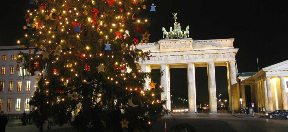 Γερμανία: Σχέδιο για συγκεντρώσεις μέχρι 10 άτομα στις γιορτές