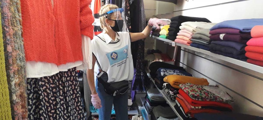 Δήμος Αθηναίων: Στο σπίτι η διανομή ρούχων, σχολικών και παιχνιδιών στις ευπαθείς ομάδες
