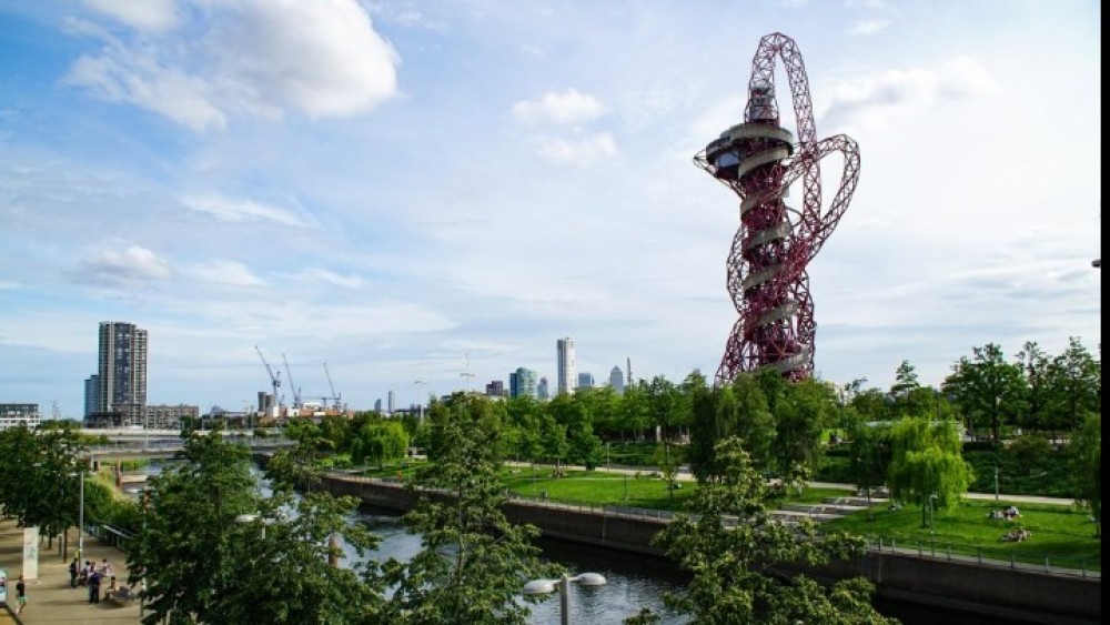 Κήπος στο Ολυμπιακό Πάρκο του Λονδίνου για τα θύματα της πανδημίας
