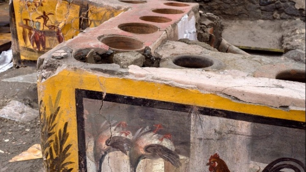 Ένα αρχαίο &#8220;φαστ φουντ&#8221; έφερε στο φως η αρχαιολογική σκαπάνη στην Πομπηία