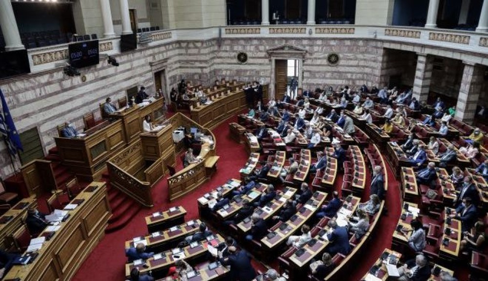 Στη βουλή τη Δευτέρα το νομοσχέδιο για την επέκταση της αιγιαλίτιδας ζώνης στο Ιόνιο