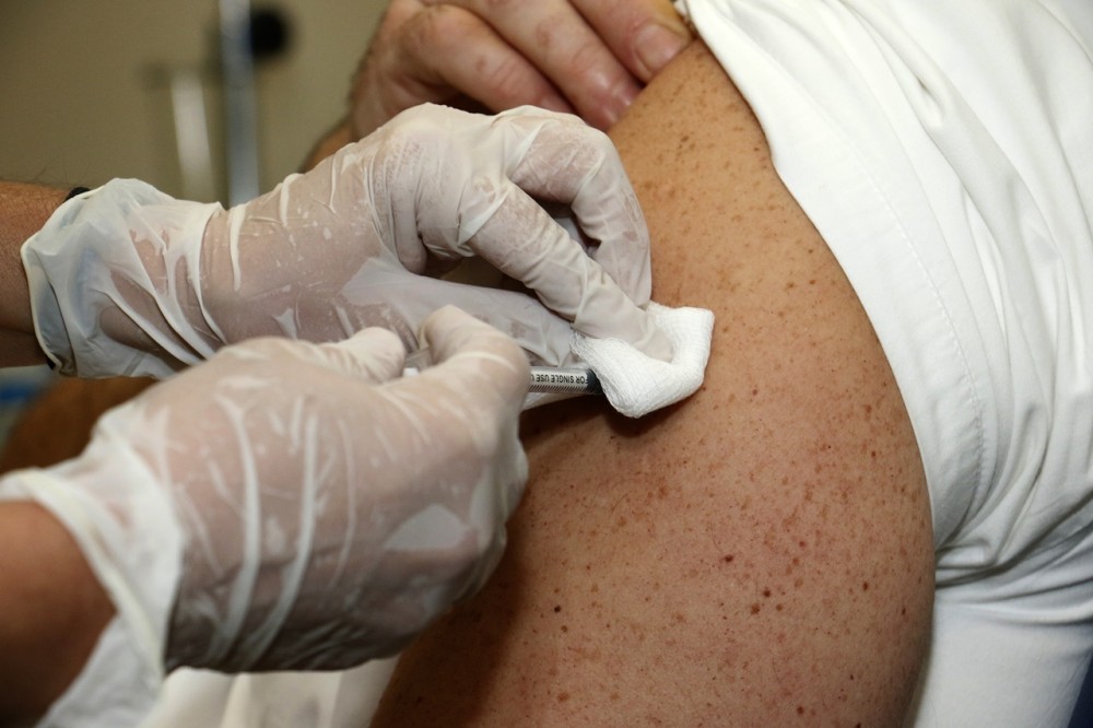 Σουηδία και Δανία «υπογράφουν» το πιστοποιητικό εμβολιασμού