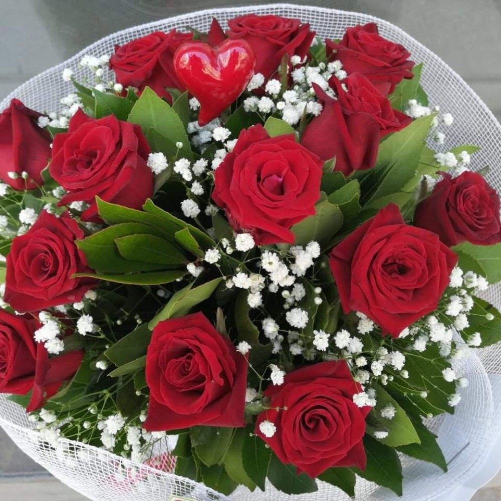 Θεσσαλονίκη: 100.000 κόκκινα τριαντάφυλλα για τους &#8230;ερωτευμένους της πόλης