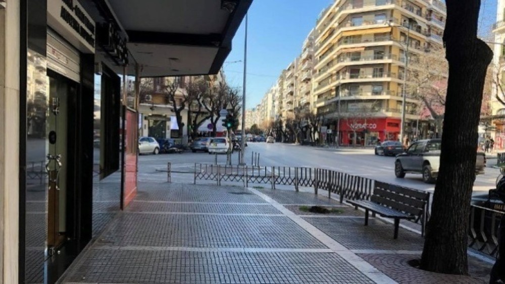 Θεσσαλονίκη: Κόβονται 41 φτελιές στην Τσιμισκή λόγω επικινδυνότητας