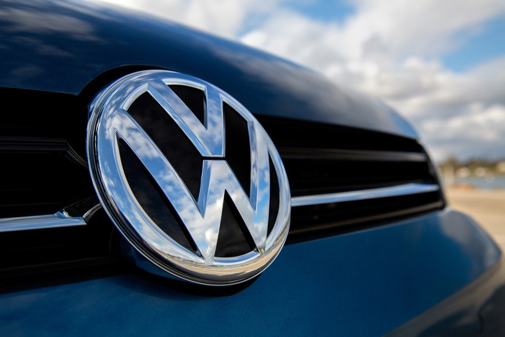Volkswagen: Ξεκινά η κοινή χρήση ηλεκτρικών αυτοκινήτων και στο Αμβούργο