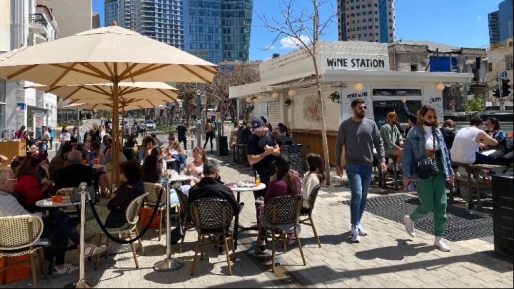 Ισραήλ: Στην μετά κορωνοϊού εποχή, με ανοιχτά μπαρ κι εστιατόρια