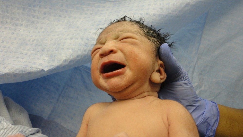 Αυξήθηκαν οι γεννήσεις νεκρών μωρών στη διάρκεια της πανδημίας