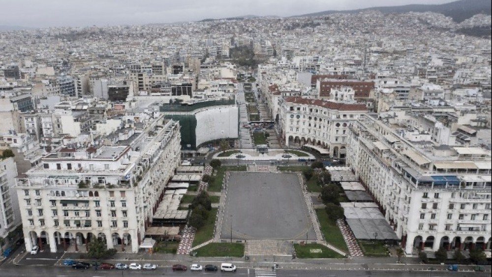 Γεωργιάδης: Λόγω της αναλογίας κρουσμάτων &#8211; πληθυσμού ανεστάλη το λιανεμπόριο