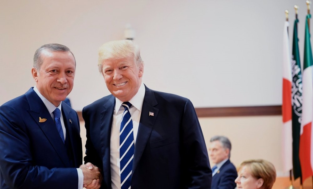 «Φιλοφρονήσεις» Τραμπ σε Ερντογάν