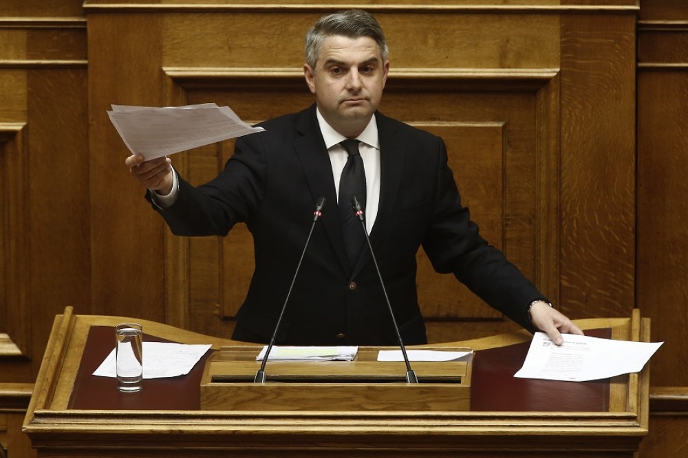 Κωνσταντινόπουλος: Να απολογηθούν ΣΥΡΙΖΑ και Χαρίτσης για τους μετακλητούς