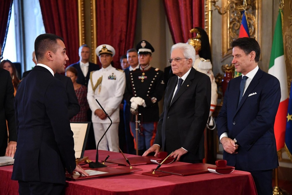 Ορκίστηκε η νέα φιλοευρωπαϊκή κυβέρνηση της Ιταλίας