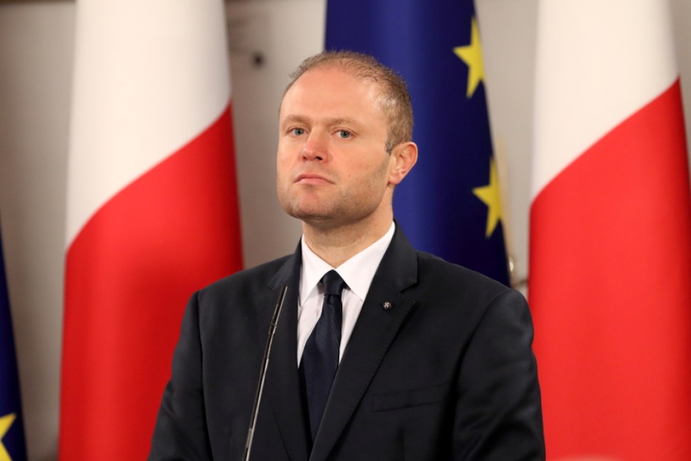 Παραιτείται ο πρωθυπουργός της Μάλτας