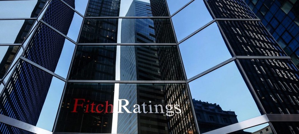 Fitch: Θετικό για το αξιόχρεο των τραπεζών το σχέδιο «Ηρακλής»