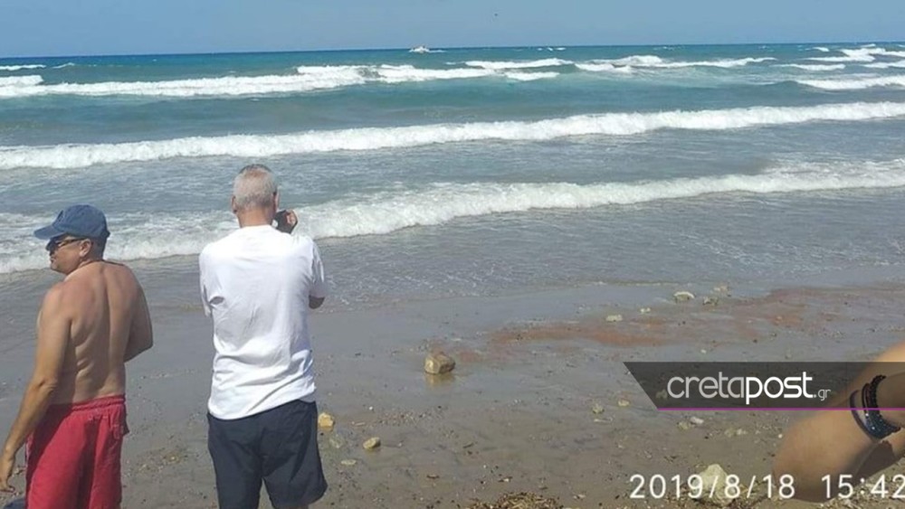 Παρ’ ολίγον τραγωδία στο Ηράκλειο: 10χρονος παρασύρθηκε από τα κύματα