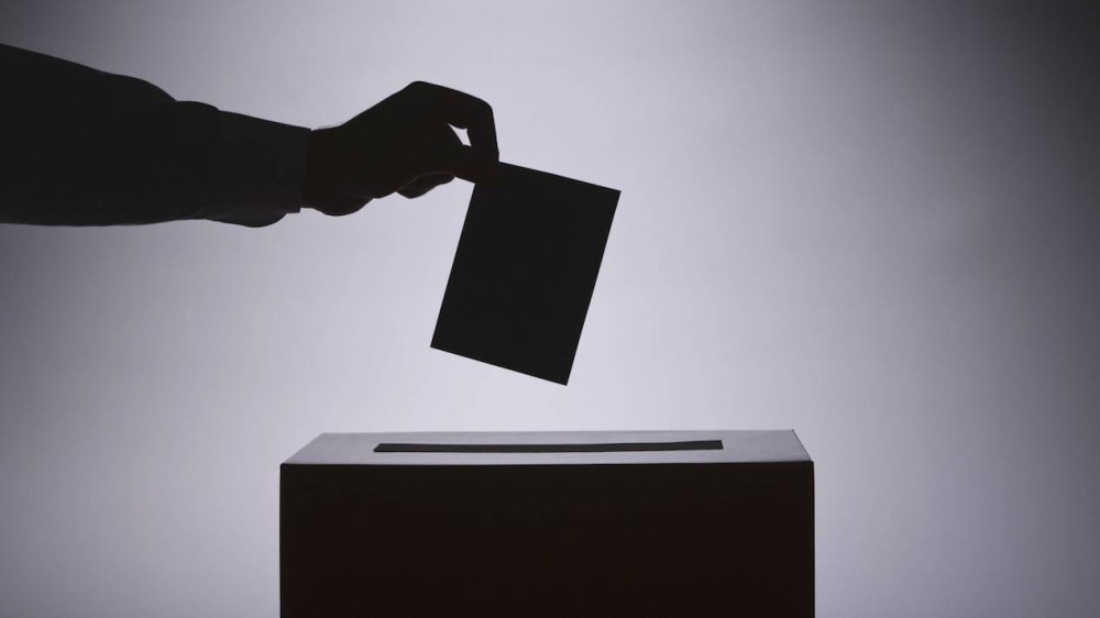 Ψήφος αποδήμων: Όσα πρέπει να ξέρετε σε πέντε ερωταπαντήσεις