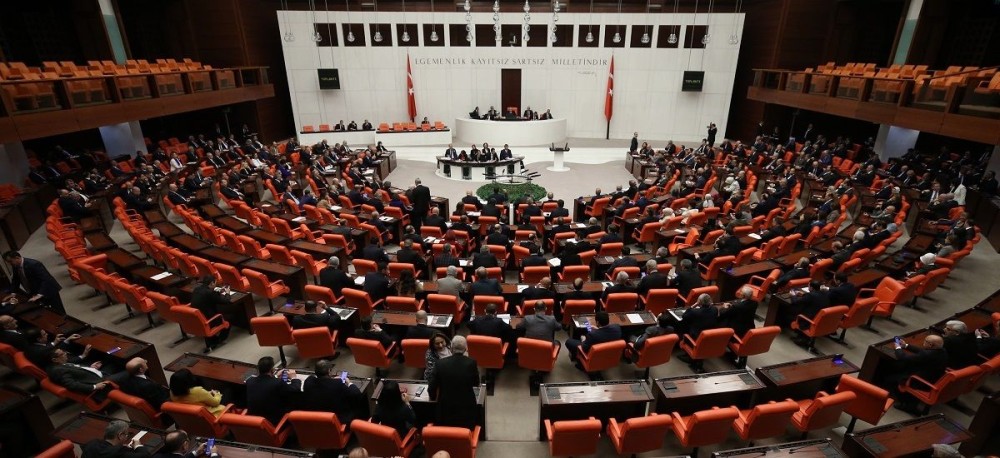 Τουρκία: «Ναι» του κοινοβουλίου στην ανάπτυξη στρατευμάτων στη Λιβύη