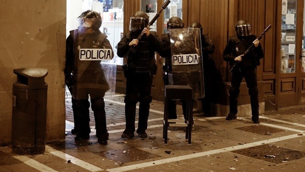 Ισπανία: Τρία πρόσωπα συνελήφθησαν εξαιτίας &#8220;απειλών&#8221; κατά της Γαλλίας