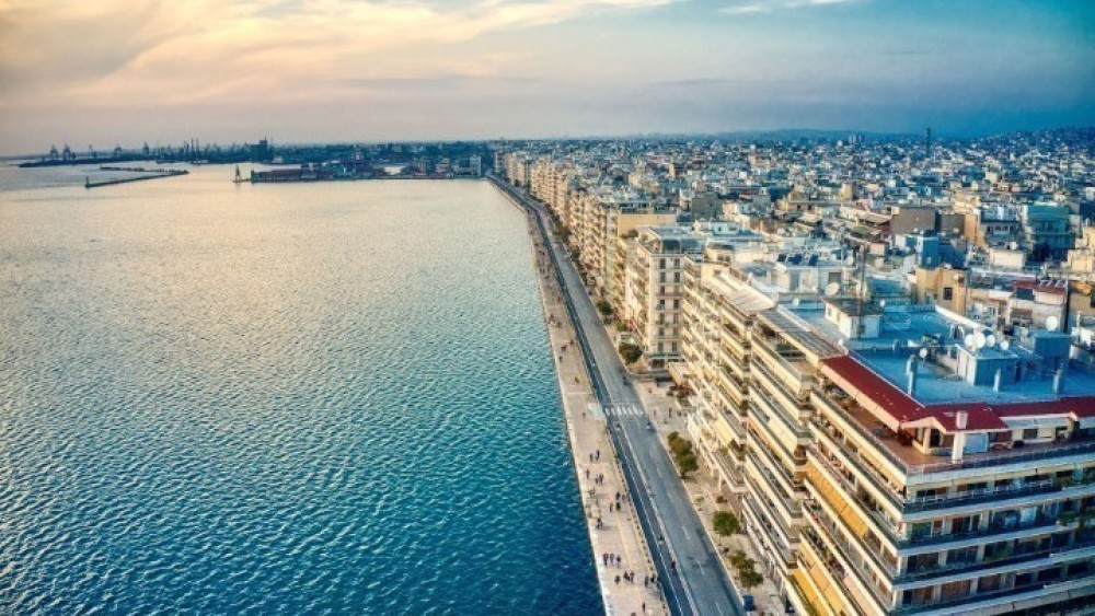 Κορωνοϊός: Αυξήθηκε το ιικό φορτίο στη Θεσσαλονίκη-Τι δείχνουν τα λύματα