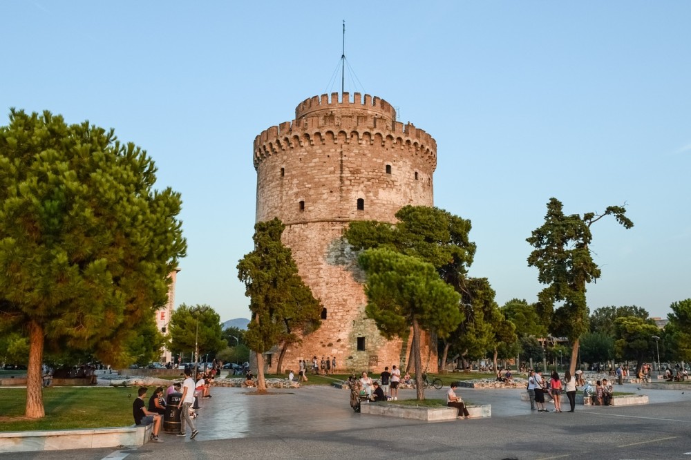 Θεσσαλονίκη: Συνεχίζεται η αποκλιμάκωση του ιικού φορτίου