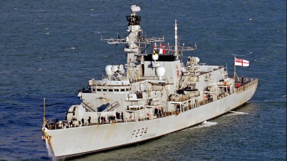Αποχωρούν τα δύο βρετανικά πλοία από το νησί Τζέρσεϊ