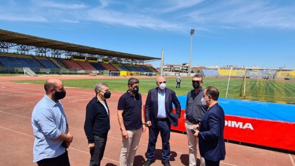 Καρδίτσα: Επίσκεψη του υφυπουργού Αθλητισμού Λ. Αυγενάκη στο Δημοτικό Στάδιο