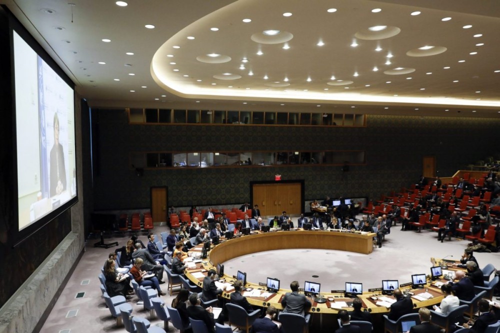 Λύπη Κίνας για «παρεμπόδιση» των ΗΠΑ στο Συμβούλιο Ασφαλείας του ΟΗΕ