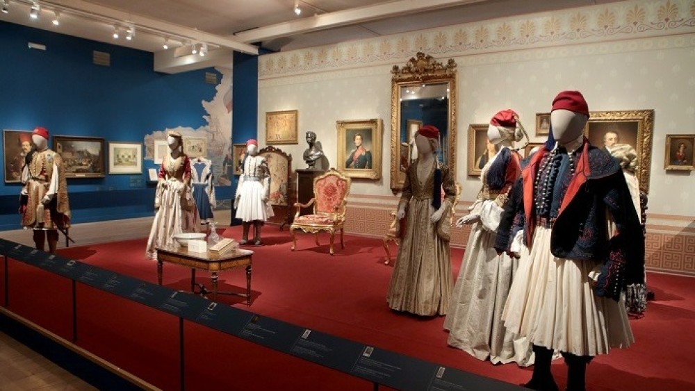 «1821 Πριν και Μετά» στο Μουσείο Μπενάκη: Άνοιξε για το κοινό η έκθεση