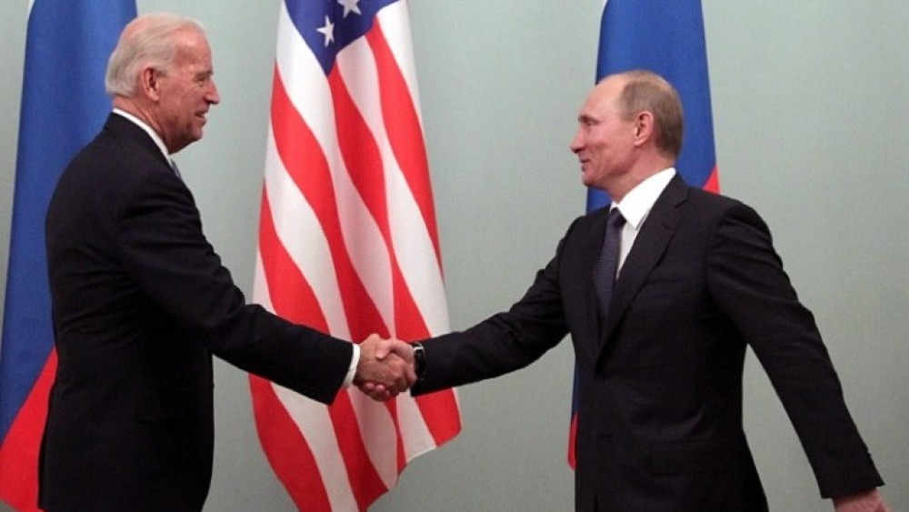 Το Κρεμλίνο δεν βλέπει&#8230; φως στις σχέσεις με τις ΗΠΑ ενόψει συνάντησης Μπάιντεν-Πούτιν