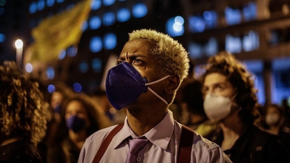 Βραζιλία: Μαζικές διαμαρτυρίες κατά του Μπολσονάρο λόγω επιδείνωσης πανδημίας