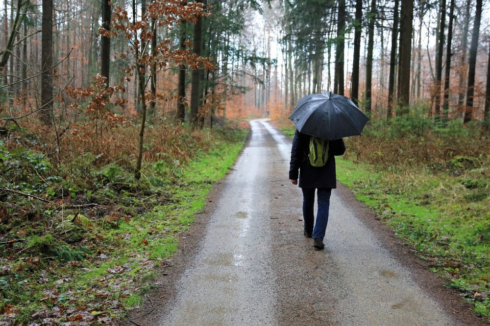 Σταδιακή βελτίωση του καιρού: Πού αναμένονται βροχές και καταιγίδες