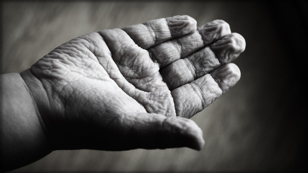 Μύθος η αιώνια νεότητα: Δεν μπορεί να μπει «στοπ» στη διαδικασία της γήρανσης