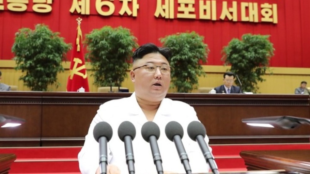 Κιμ Γιονγκ Ουν: «Σατανικός καρκίνος» η νοτιοκορεάτικη ποπ