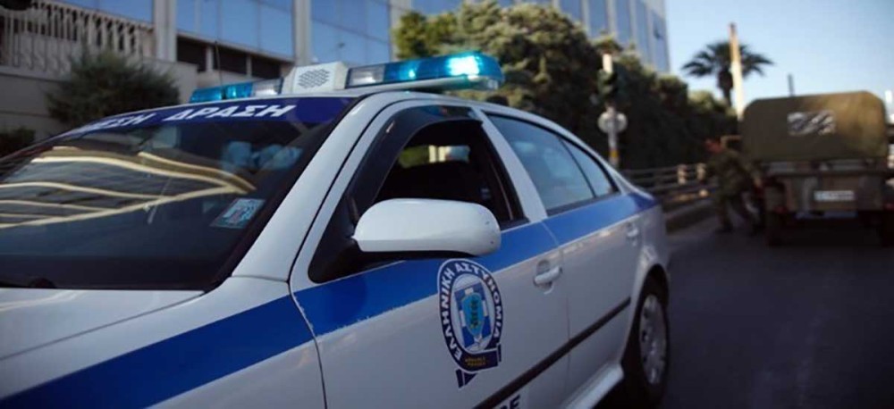 Σύλληψη αστυνομικού για 11 ληστείες υπαλλήλων σε πρατήρια υγρών καυσίμων