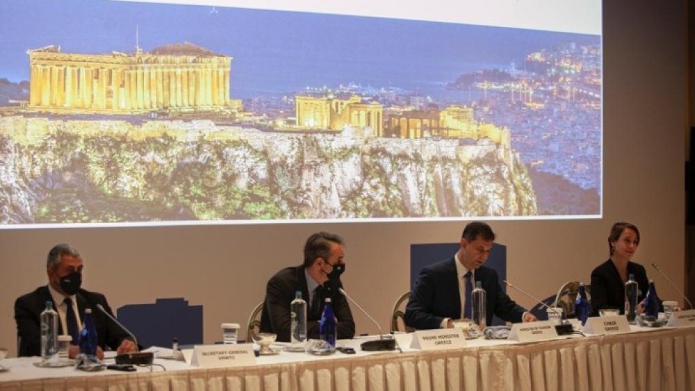 Θεοχάρης: Συνεχίζονται οι επαφές για την αύξηση των τουριστικών ροών προς την Ελλάδα