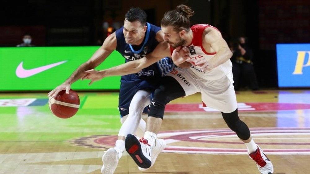 Μπάσκετ: Ανατροπή στον αγώνα με την Τουρκία- Στον τελικό με την Τσεχία η Εθνική μας