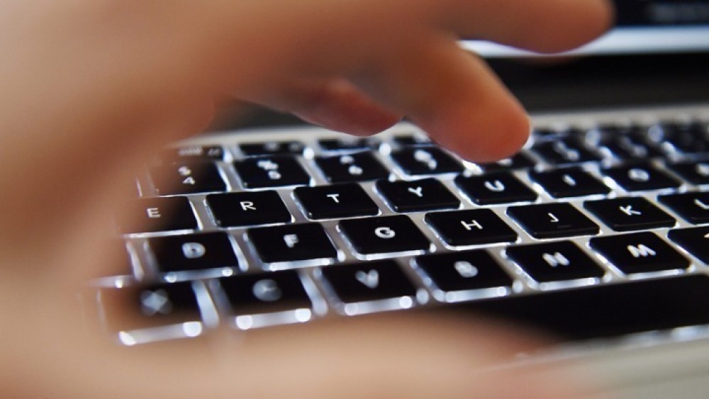 Διεθνές κύκλωμα διαδικτυακής απάτης εξάρθρωσε η Δίωξη Ηλεκτρονικού Εγκλήματος